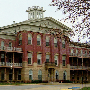 Illinois School for the Deaf front driveway